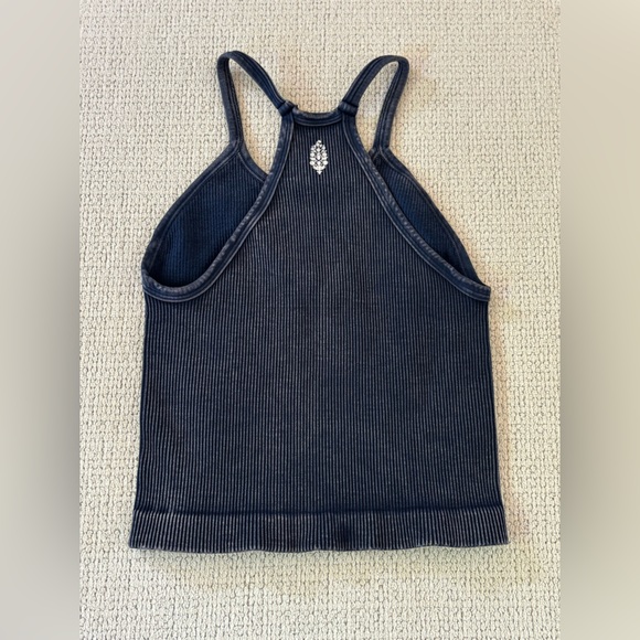 Free People Happiness Runs Long Crop Tank in Vintage Navy M/L - Picture 6 of 6